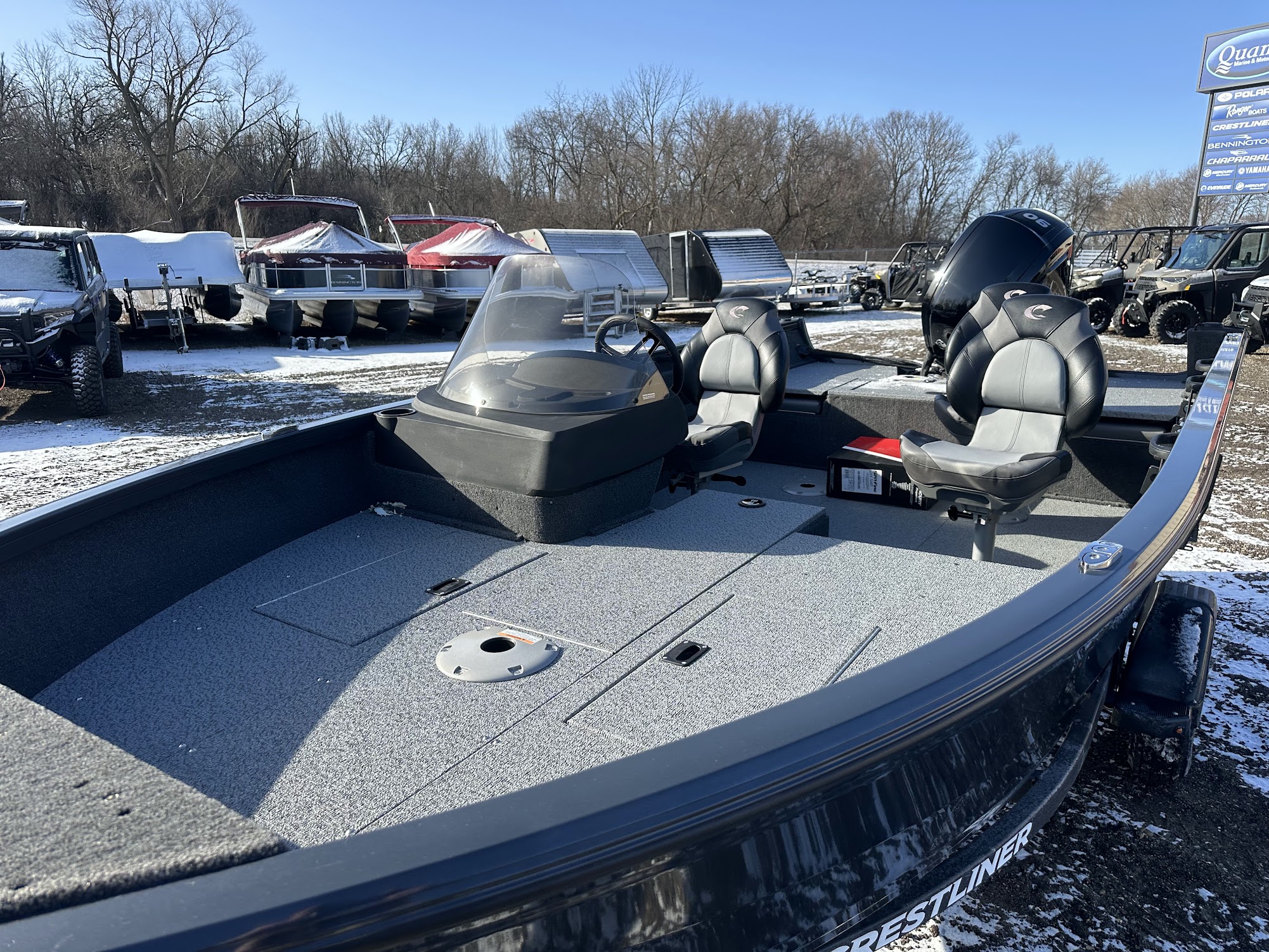2024 Crestliner 1750 HAWK Side console,  90hp Mercury Four stoke! - Photo 12